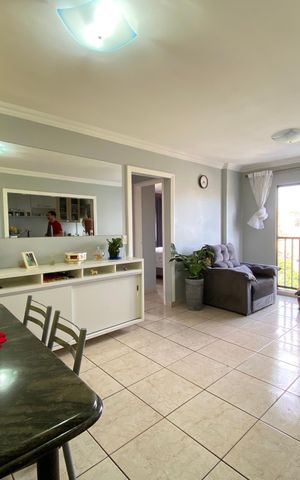 Apartamento à venda com 55m², 2 quartos e 1 vaga