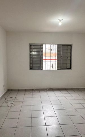 Casa para alugar com 22m², 1 quarto e sem vaga