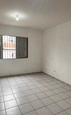 Casa para alugar com 22m², 1 quarto e sem vaga