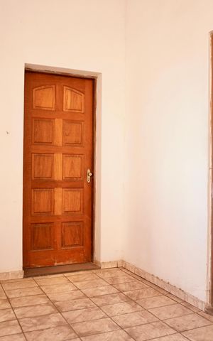 Casa para alugar com 75m², 2 quartos e sem vagaVaranda 