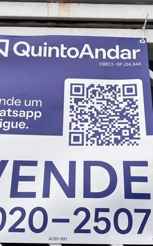 Casa à venda com 90m², 3 quartos e 2 vagas Casa à venda com 90m², 3 quartos e 2 vagasPlaquinha