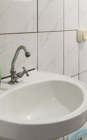 Casa à venda com 90m², 3 quartos e 2 vagasBanheiro - Casa 2