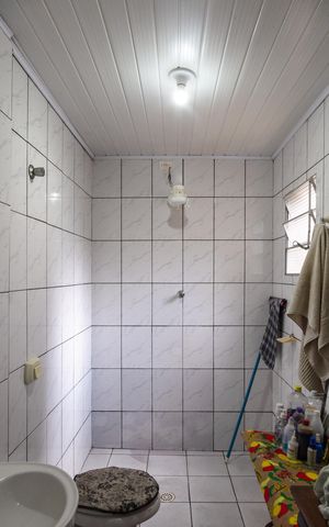 Casa à venda com 90m², 3 quartos e 2 vagasBanheiro - Casa 2