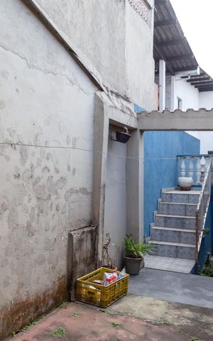Casa à venda com 90m², 3 quartos e 2 vagasQuintal - Casa 2