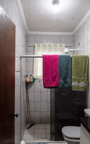 Casa à venda com 90m², 3 quartos e 2 vagasBanheiro social 2 - Casa 1
