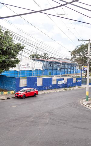 Casa à venda com 90m², 3 quartos e 2 vagasQuintal - Casa 1