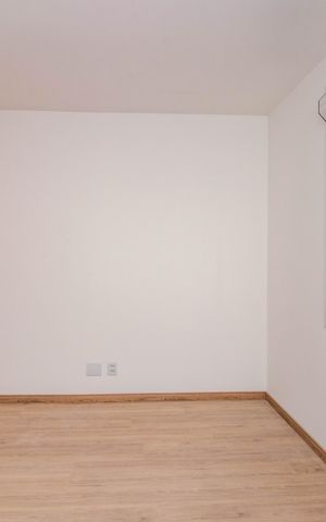 Apartamento para alugar com 90m², 3 quartos e sem vaga Apartamento para alugar com 90m², 3 quartos e sem vagaSuíte