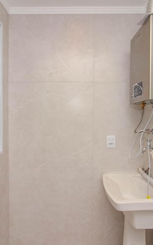 Apartamento para alugar com 90m², 3 quartos e sem vaga Apartamento para alugar com 90m², 3 quartos e sem vagaCozinha e Área de Serviço