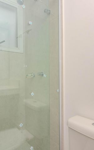 Apartamento para alugar com 90m², 3 quartos e sem vaga Apartamento para alugar com 90m², 3 quartos e sem vagaBanheiro da Suíte