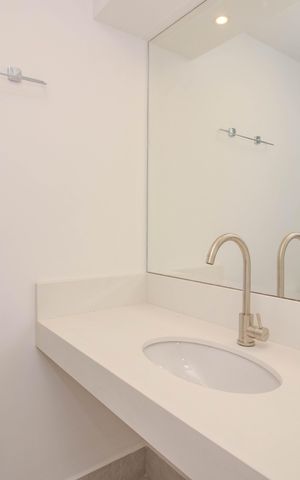 Apartamento para alugar com 90m², 3 quartos e sem vaga Apartamento para alugar com 90m², 3 quartos e sem vagaBanheiro da Suíte