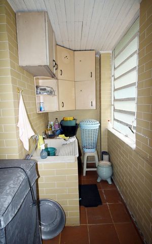 Casa à venda com 300m², 3 quartos e 1 vagaÁrea de Serviço