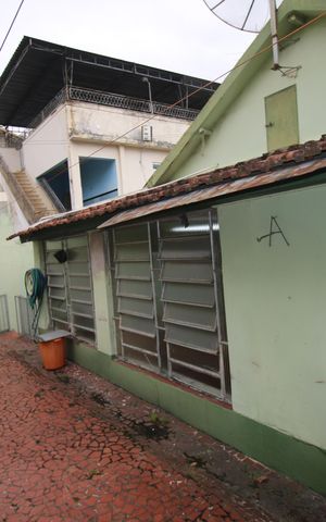 Casa à venda com 300m², 3 quartos e 1 vagaQuintal fundos