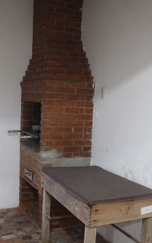 Casa à venda com 315m², 3 quartos e 2 vagasQuintal