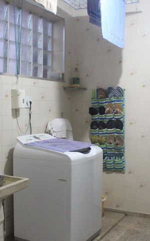 Casa à venda com 315m², 3 quartos e 2 vagasÁrea de Serviço