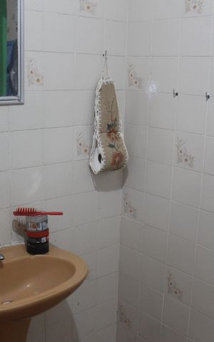 Casa à venda com 315m², 3 quartos e 2 vagasBanheiro 2
