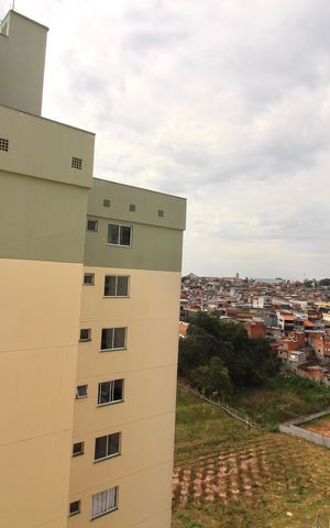 Apartamento para alugar com 55m², 2 quartos e 1 vaga Apartamento para alugar com 55m², 2 quartos e 1 vagaVista da janela área de serviço