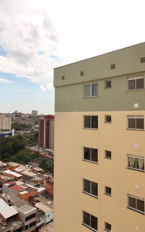 Apartamento para alugar com 55m², 2 quartos e 1 vaga Apartamento para alugar com 55m², 2 quartos e 1 vagaVista da janela área de serviço