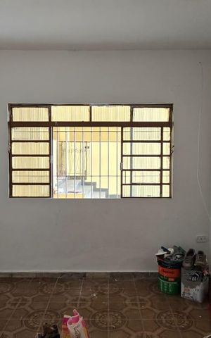 Casa para alugar com 250m², 2 quartos e 4 vagas Casa para alugar com 250m², 2 quartos e 4 vagasSala