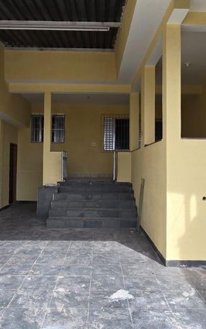 Casa para alugar com 250m², 2 quartos e 4 vagas Casa para alugar com 250m², 2 quartos e 4 vagasQuintal e Garagem