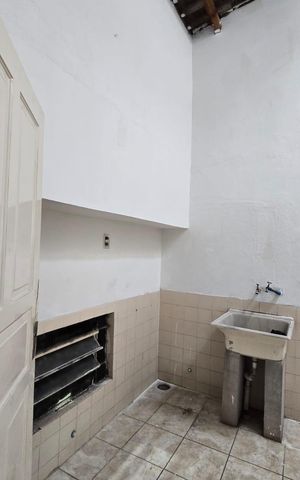 Casa para alugar com 250m², 2 quartos e 4 vagas Casa para alugar com 250m², 2 quartos e 4 vagasÁrea de Serviço