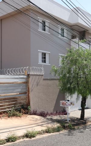 Apartamento para alugar com 62m², 2 quartos e 1 vagaPlaquinha