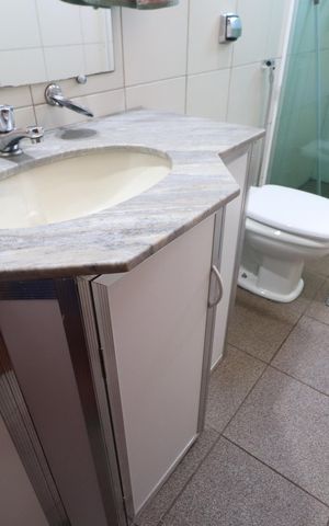 Apartamento para alugar com 62m², 2 quartos e 1 vagaBanheiro Social