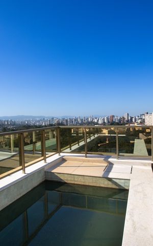Apartamento à venda com 474m², 3 quartos e 4 vagas Apartamento à venda com 474m², 3 quartos e 4 vagasÁrea comum