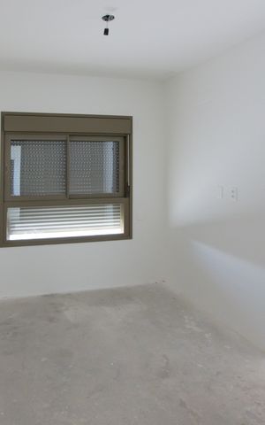 Apartamento à venda com 474m², 3 quartos e 4 vagas Apartamento à venda com 474m², 3 quartos e 4 vagasSuíte 2