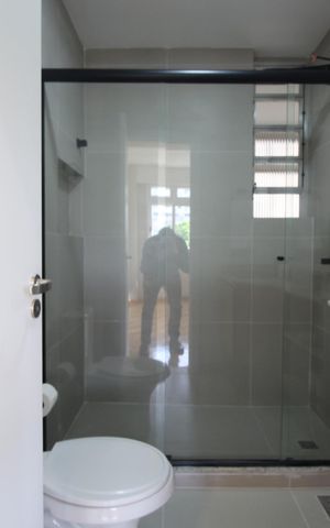 Apartamento à venda com 86m², 2 quartos e sem vagaBanheiro