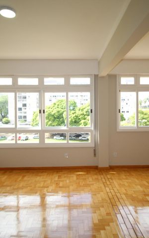 Apartamento à venda com 86m², 2 quartos e sem vagaSala