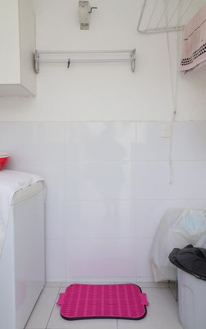 Casa à venda com 150m², 3 quartos e 2 vagasÁrea de Serviço