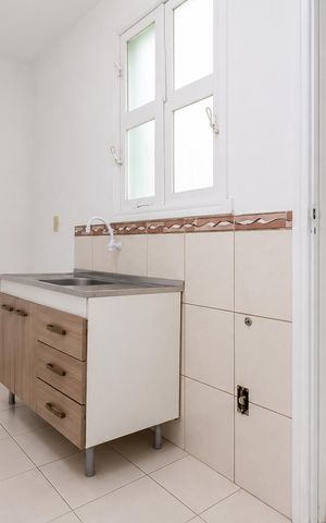 Apartamento para alugar com 1100m², 2 quartos e sem vaga Apartamento para alugar com 1100m², 2 quartos e sem vagaCozinha