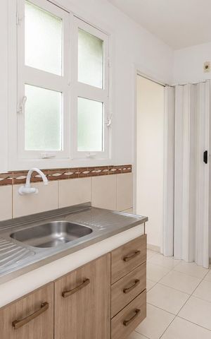Apartamento para alugar com 1100m², 2 quartos e sem vaga Apartamento para alugar com 1100m², 2 quartos e sem vagaCozinha