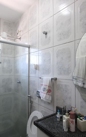 Casa à venda com 65m², 2 quartos e 1 vagaBanheiro da suíte 2