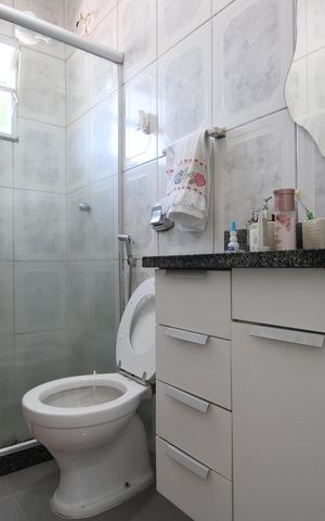 Casa à venda com 65m², 2 quartos e 1 vagaBanheiro da suíte 2