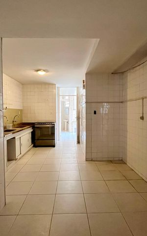 Apartamento para alugar com 159m², 3 quartos e 1 vaga