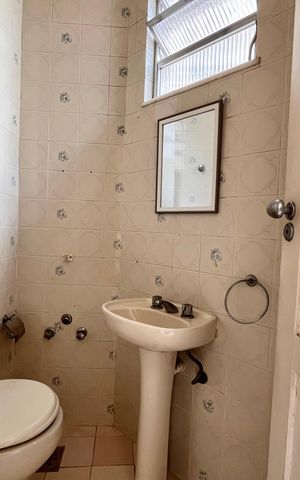 Apartamento para alugar com 159m², 3 quartos e 1 vaga