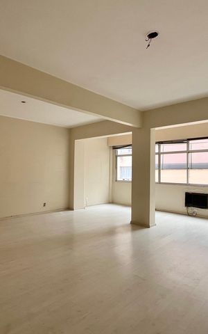 Apartamento para alugar com 159m², 3 quartos e 1 vaga