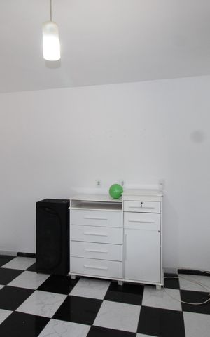 Casa para alugar com 60m², 1 quarto e 1 vagaQuarto 1