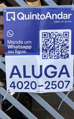 Casa para alugar com 250m², 3 quartos e 3 vagas Casa para alugar com 250m², 3 quartos e 3 vagasPlaca