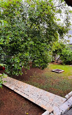 Casa à venda com 425m², 3 quartos e 4 vagas Casa à venda com 425m², 3 quartos e 4 vagasQuintal