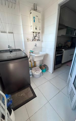 Apartamento à venda com 88m², 3 quartos e 2 vagas Apartamento à venda com 88m², 3 quartos e 2 vagasÁrea de serviço