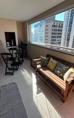 Apartamento à venda com 88m², 3 quartos e 2 vagas Apartamento à venda com 88m², 3 quartos e 2 vagasVaranda