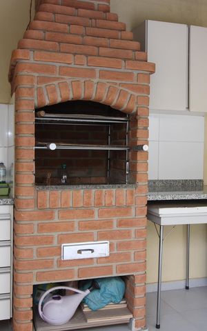Casa à venda com 220m², 3 quartos e 4 vagasÁrea gourmet