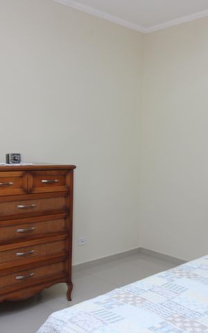 Casa à venda com 220m², 3 quartos e 4 vagasSuíte