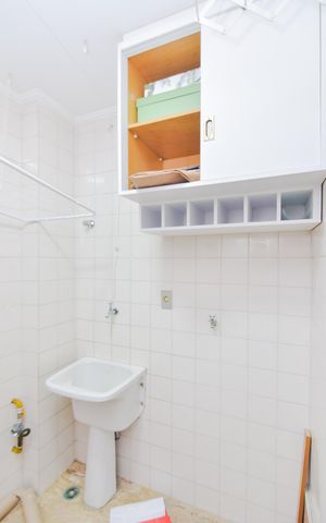 Apartamento para alugar com 63m², 2 quartos e 1 vagaÁrea de Serviço