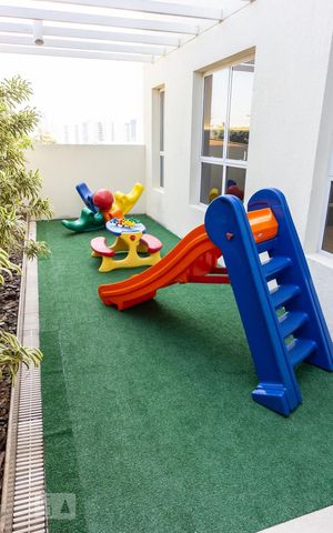Apartamento à venda com 120m², 2 quartos e 2 vagasÁrea comum - Playground