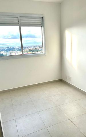 Apartamento à venda com 33m², 2 quartos e sem vaga Apartamento à venda com 33m², 2 quartos e sem vagaSala