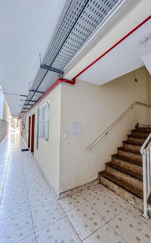 Apartamento para alugar com 29m², 1 quarto e sem vagaÁrea externa