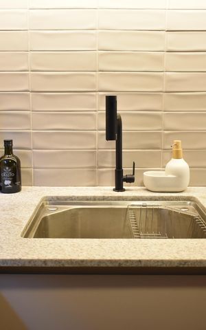 Apartamento à venda com 60m², 2 quartos e sem vagaSala/Cozinha